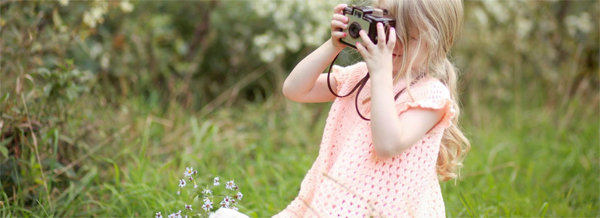 Fashionable Kids Shop -Fashionable Kids Shop gabby orcutt snnAEwpVaJE unsplash